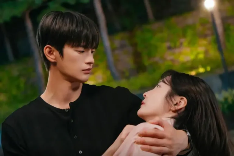 Seo In-guk se aproxima de Park Ji-hyun como nunca antes em novas fotos de Te vejo no trabalho!