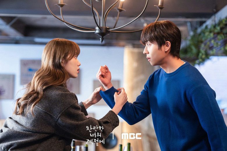 Yoo Yeon-seok e Esom em still oficial de Advogado Fantasma